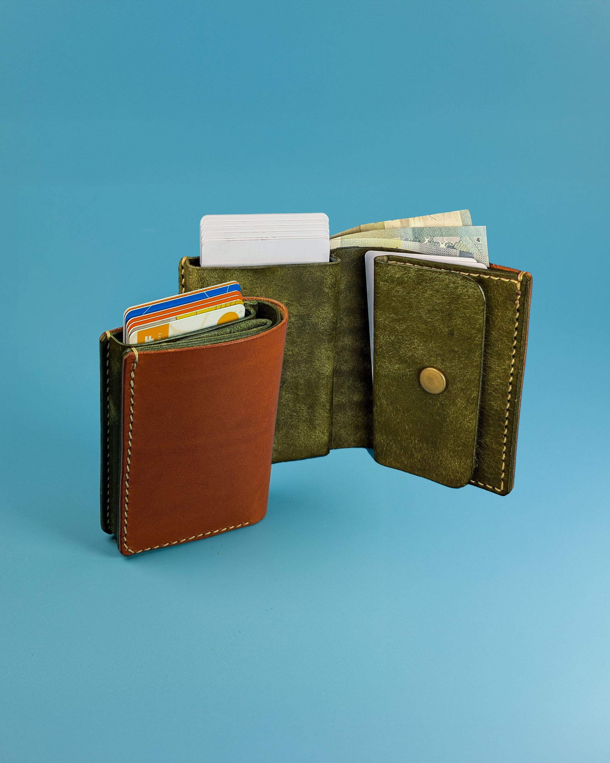 Pop-Up Bi-Fold Wallet, RFID Protection