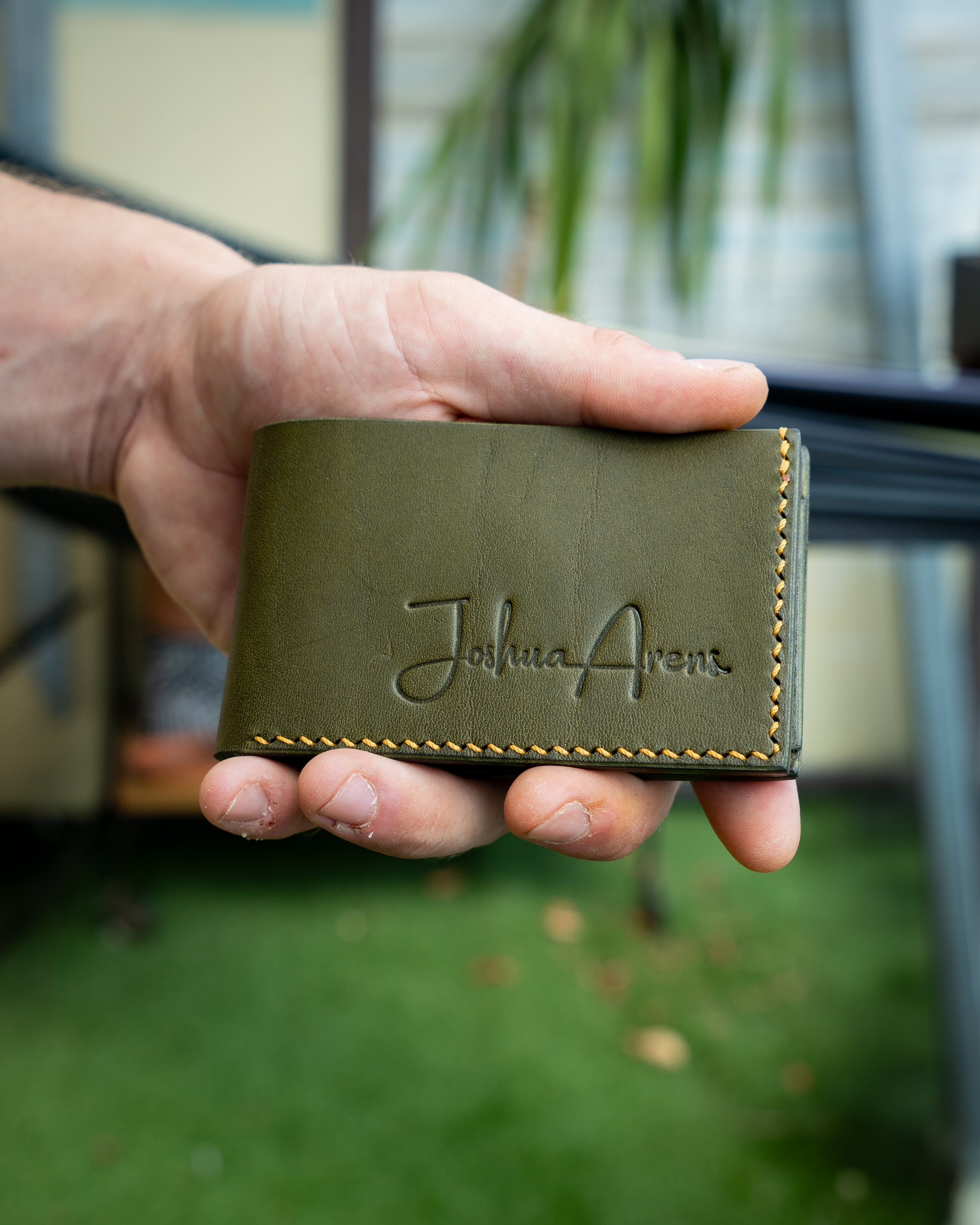 Compact Leather Bifold Wallet Handstitched