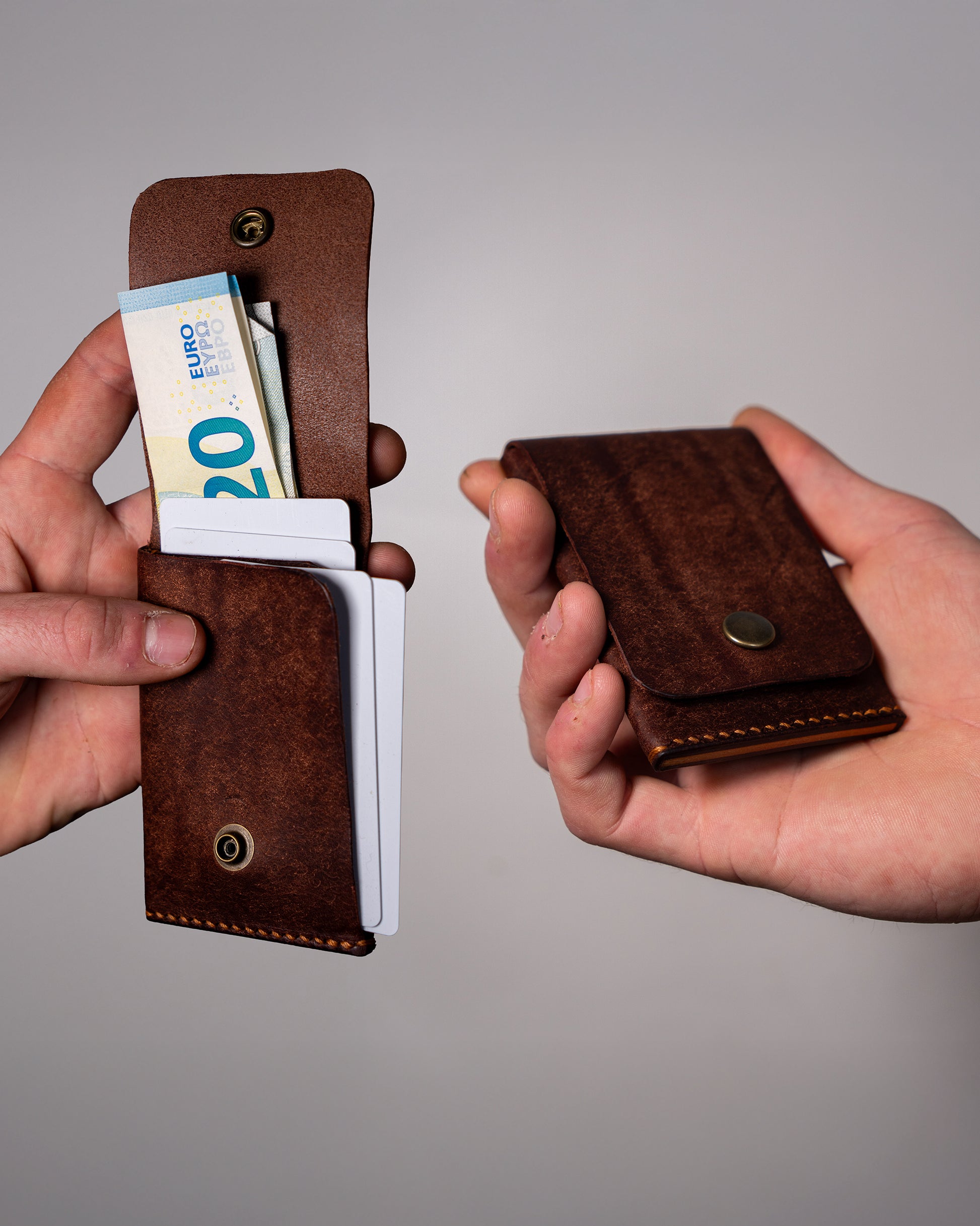 Kompakter Leder Geldbeutel mit Innenfächer