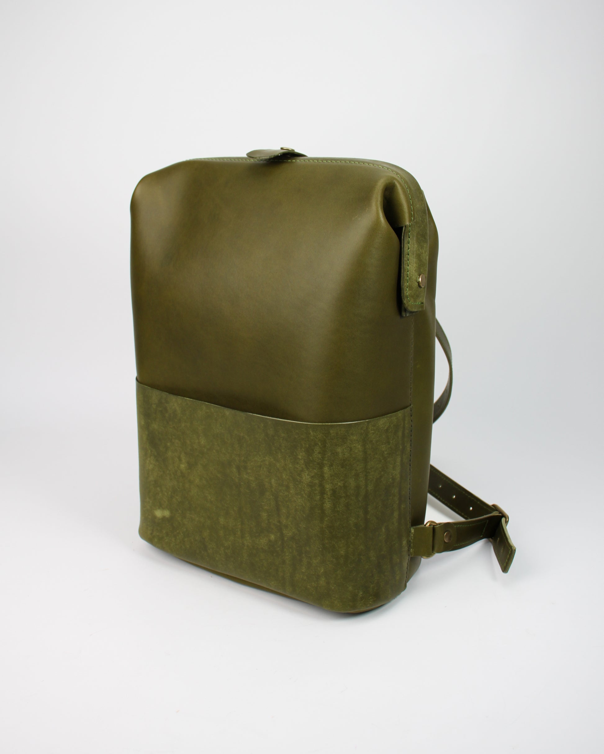Leather Backpack "Doctor Duffel"