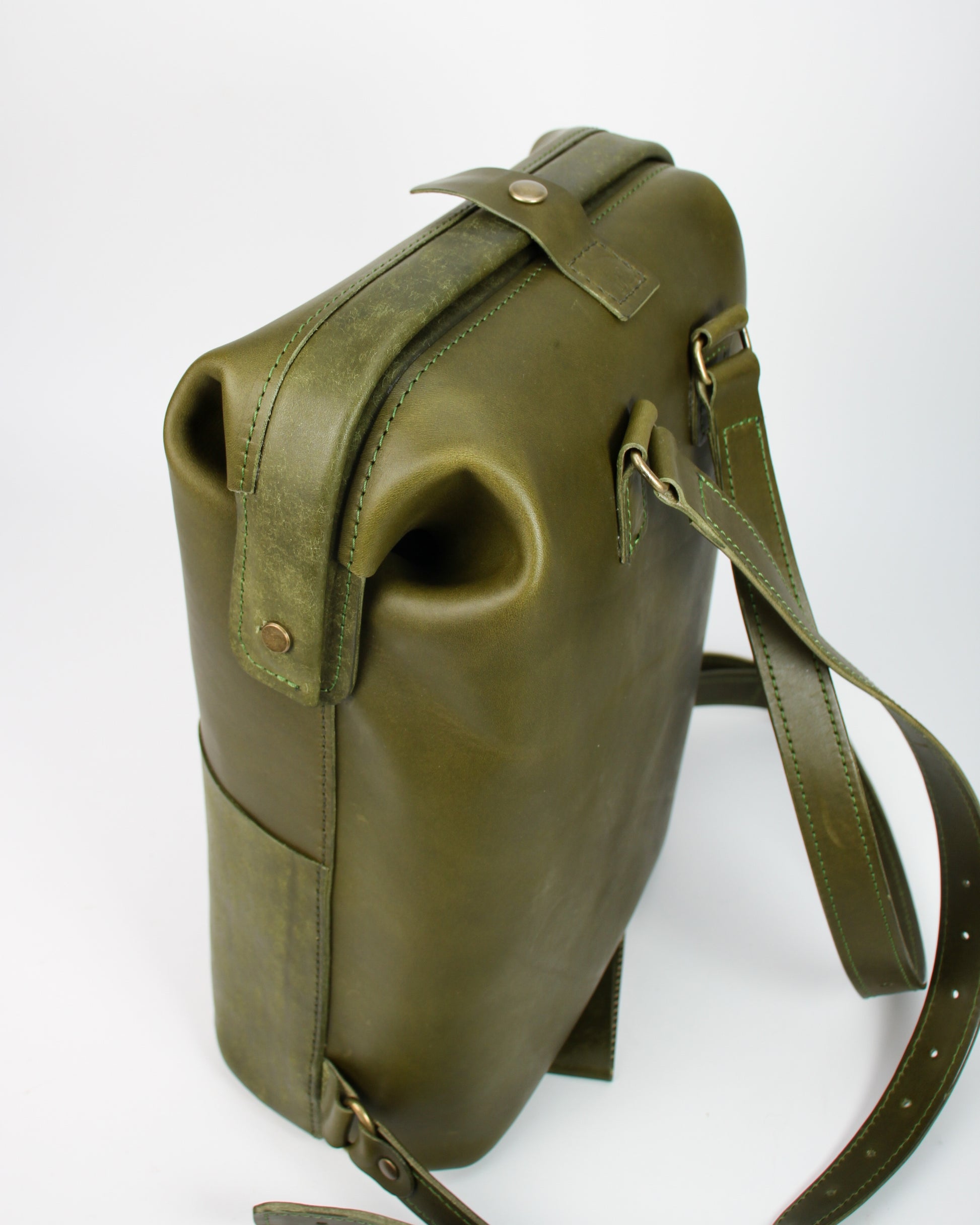 Leather Backpack "Doctor Duffel"