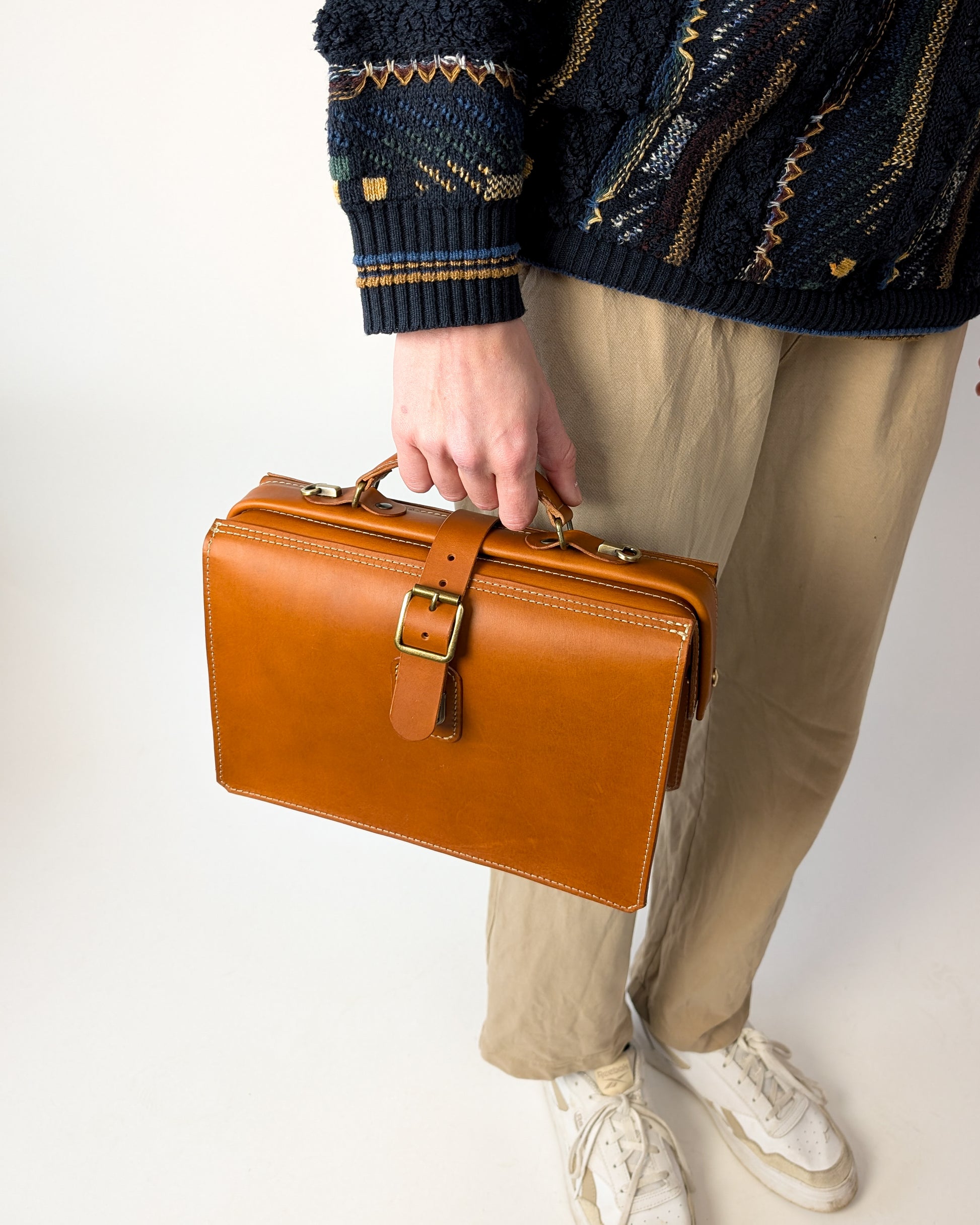 Doctor Style Crossbody Bag Pattern