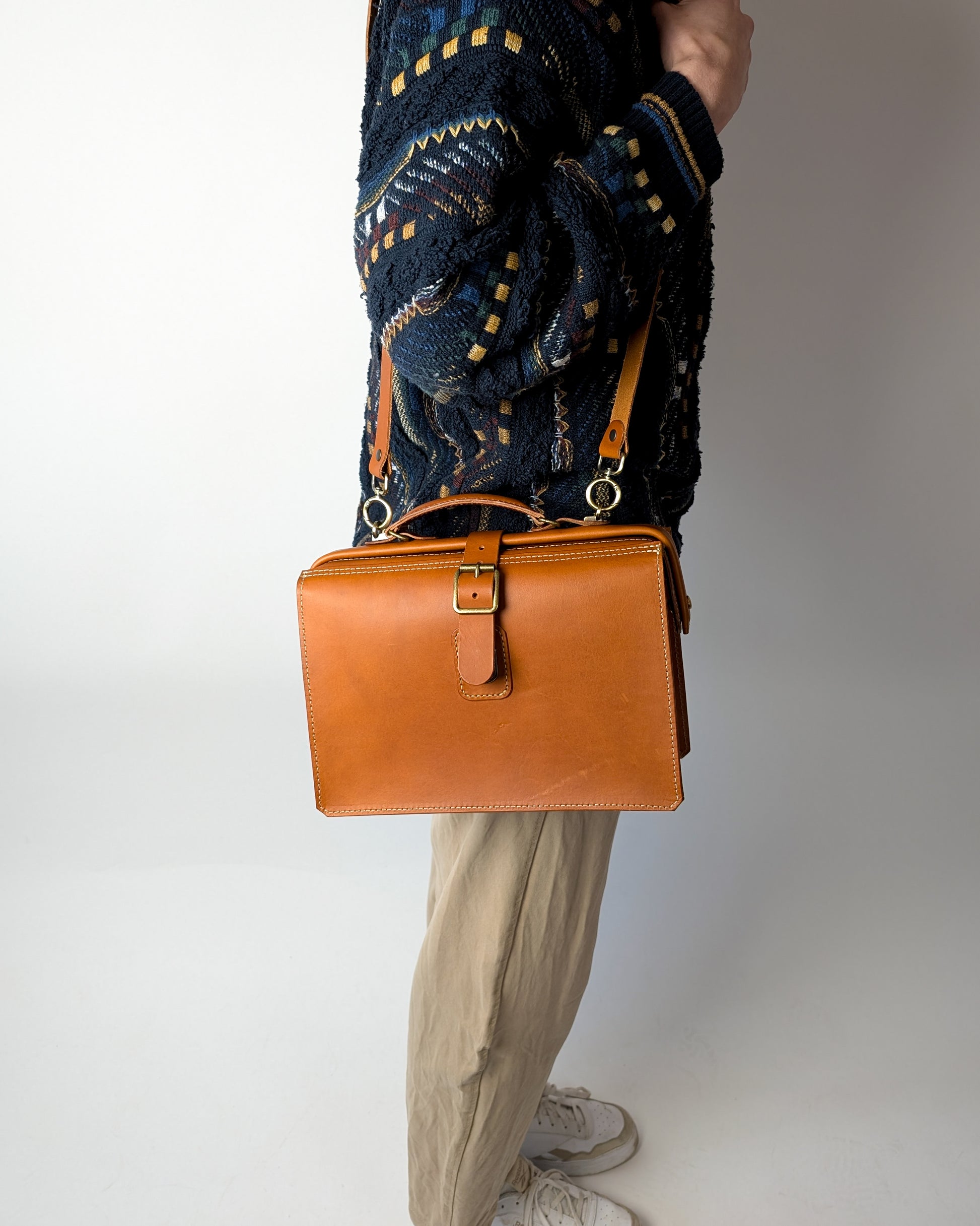 Doctor Style Crossbody Bag Pattern