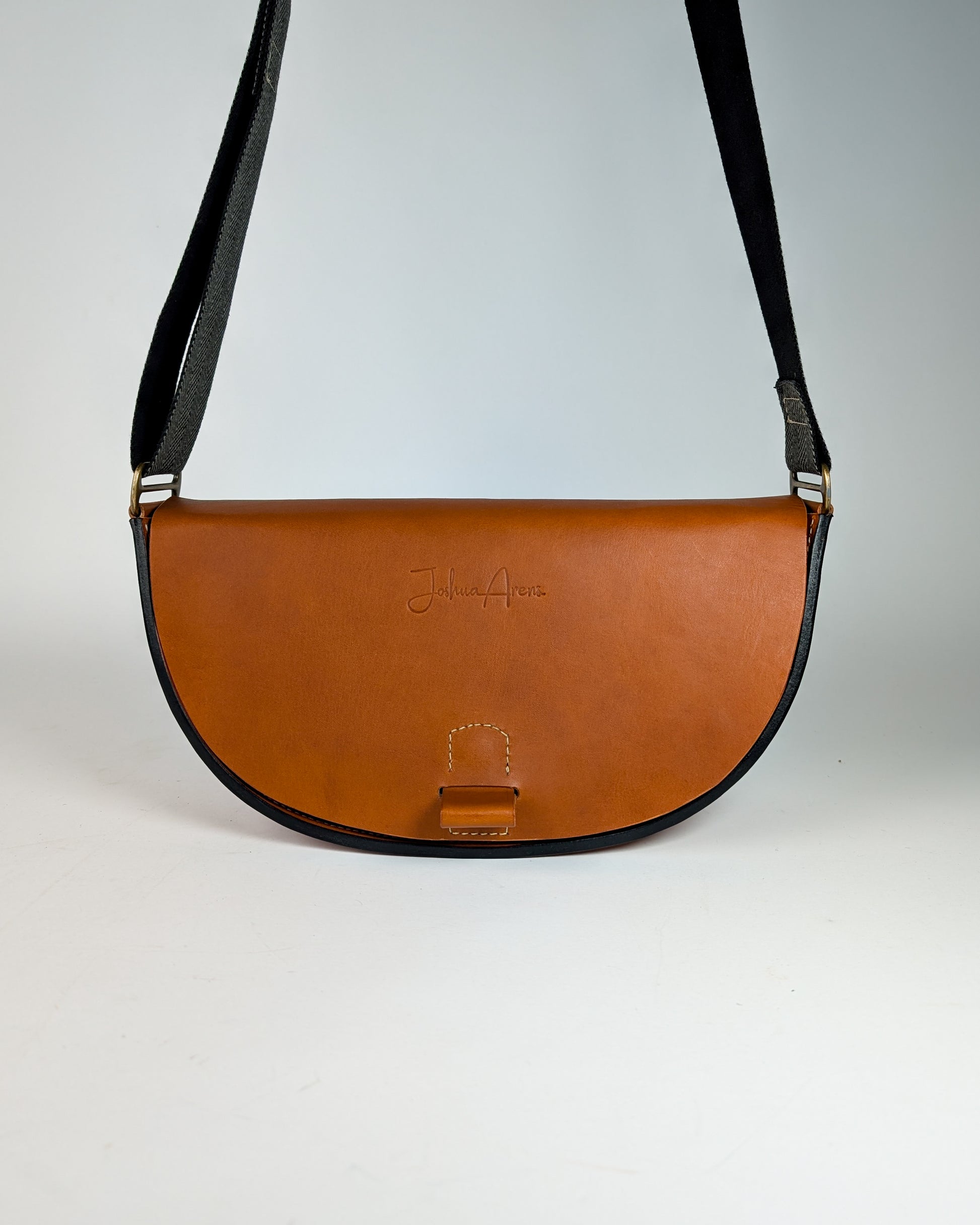 Half-Round Leather Sling Bag Pattern