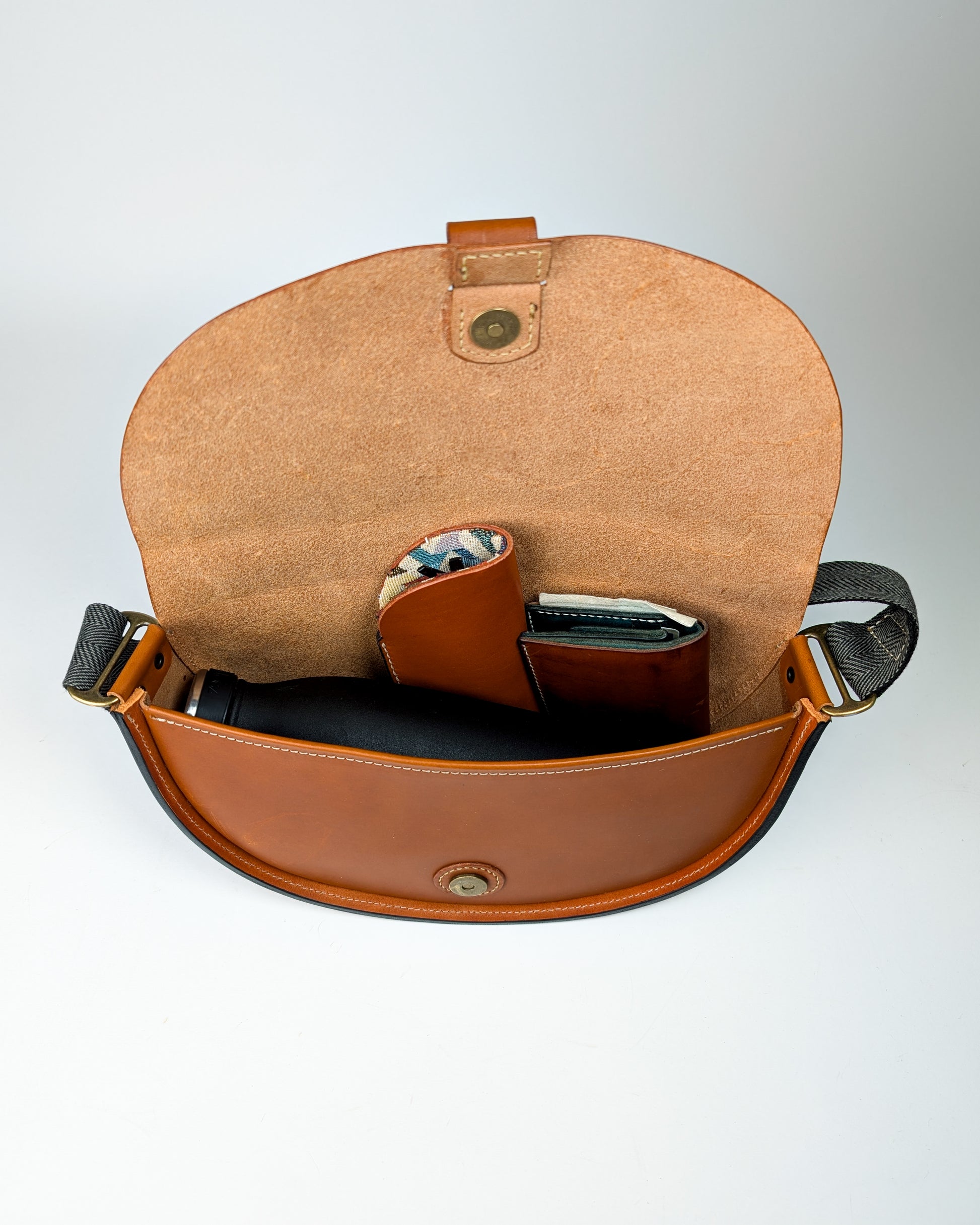 Half-Round Leather Sling Bag Pattern