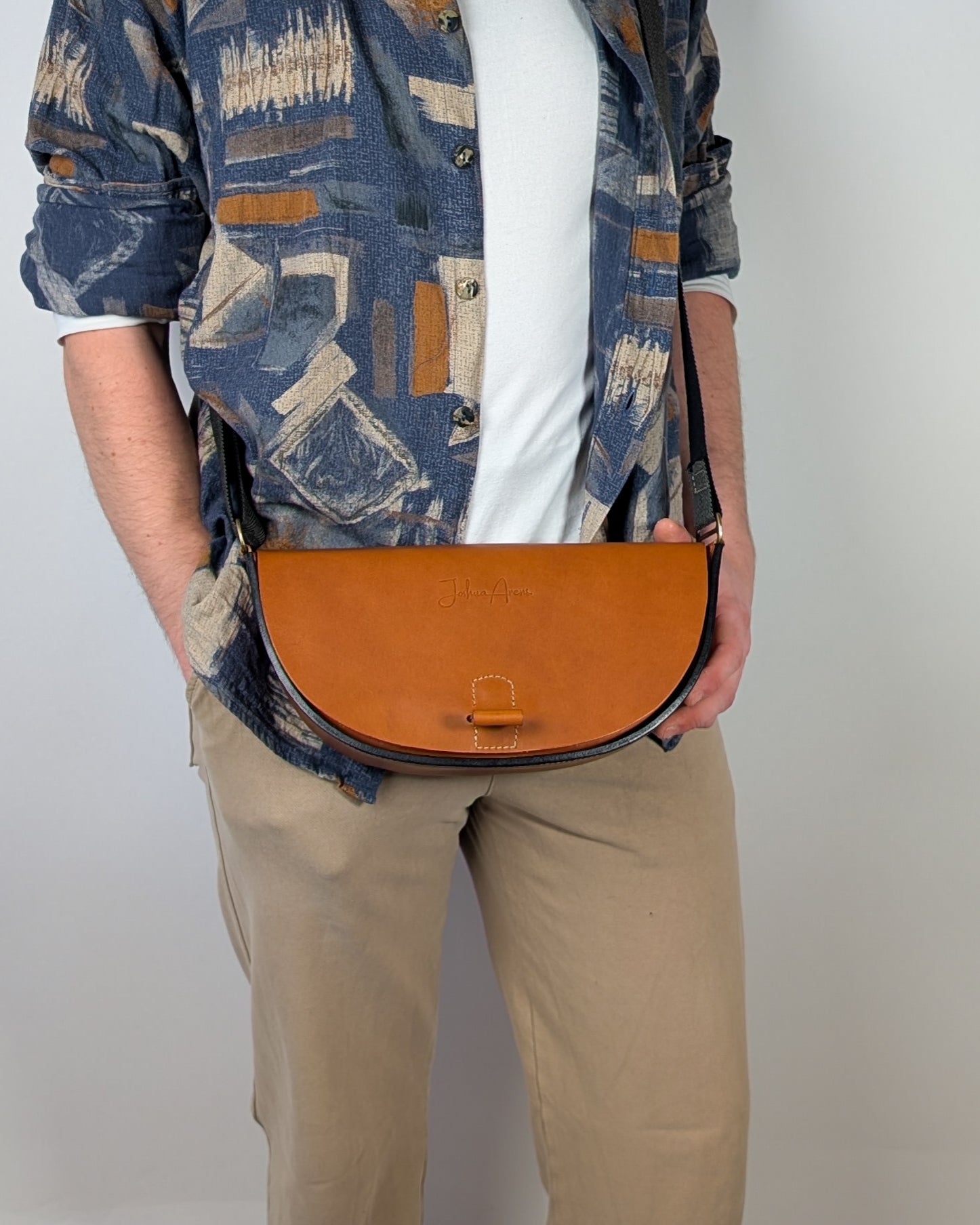 Half-Round Leather Sling Bag Pattern