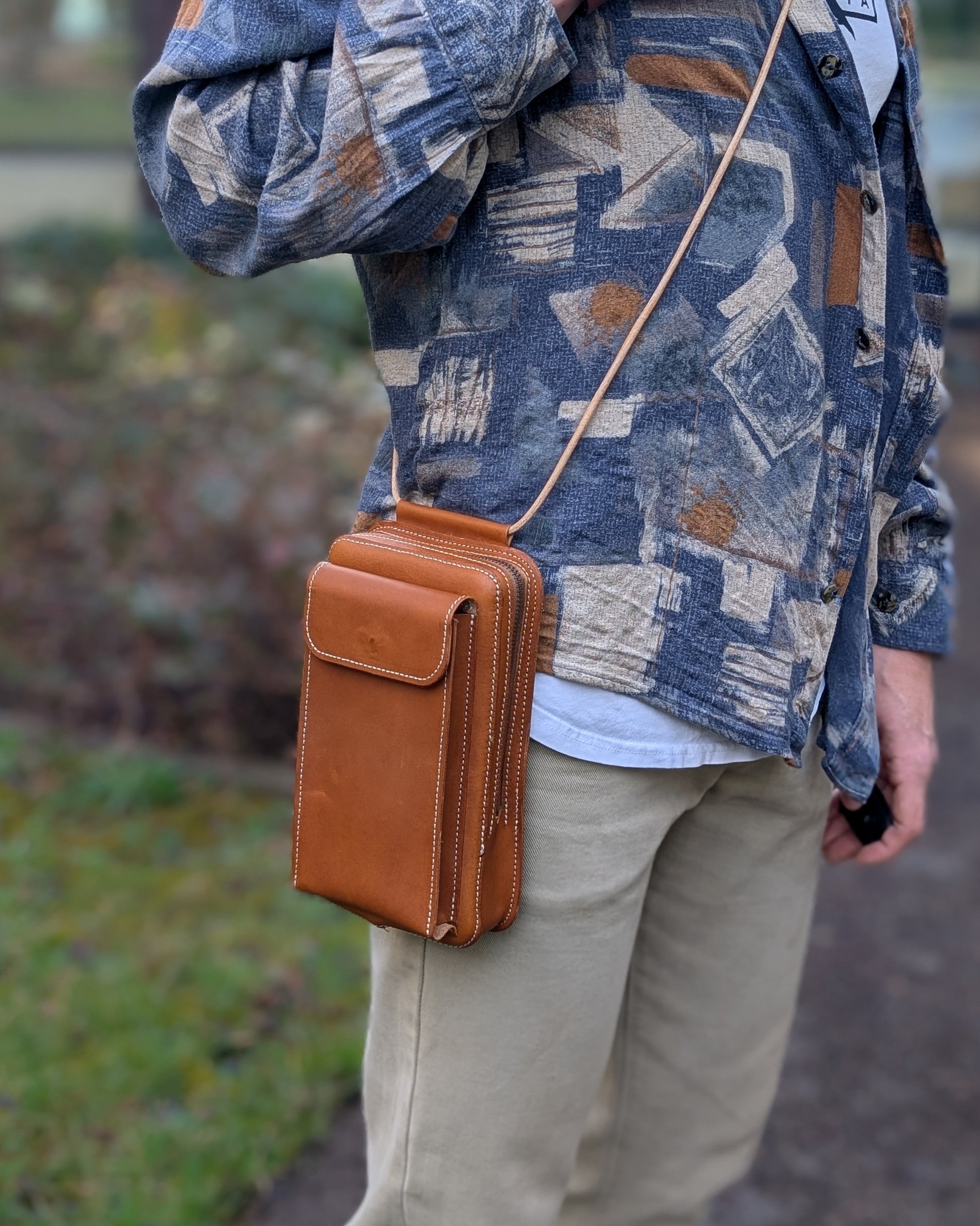 Leather Crossbody and Leg Bag Pattern